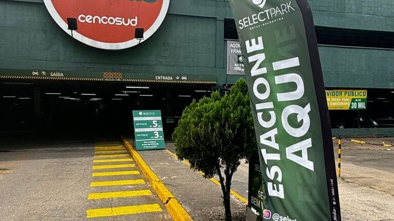 Fachada do estacionamento da SelectPark em bretas Minas Gerais